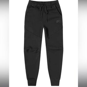 Nike Men's Tech Fleece Slim Fit Jogger Sweatpants Medium